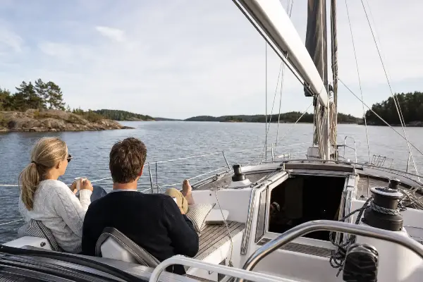 Schwedens Schärengarten: Sommersegeln zu zweit
