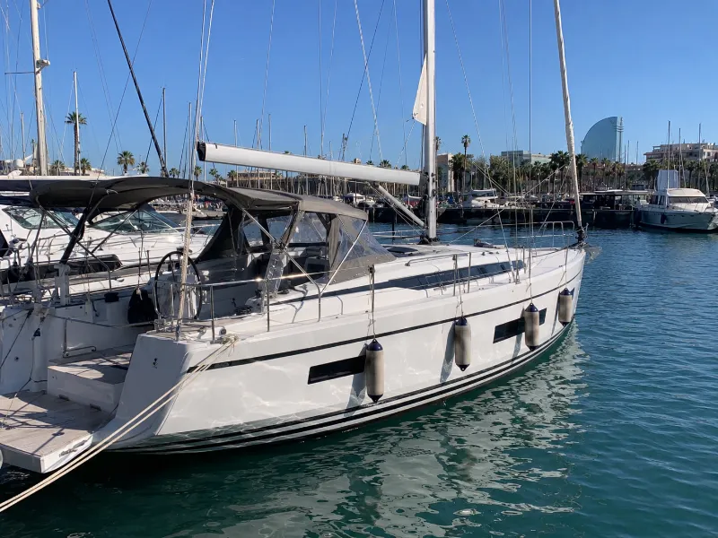 Bavaria C42 2021 - Occasion